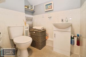 SAXMUNDHAM WAY- click for photo gallery